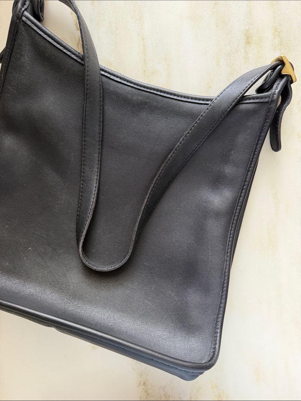 Coach Black Leather Andrea Slim Shoulder Bag. VINTAGE 2001 style #9073 - Picture 6 of 15